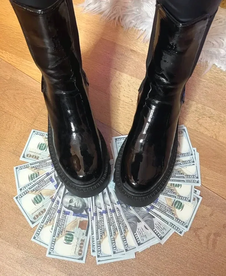 Finja, 23